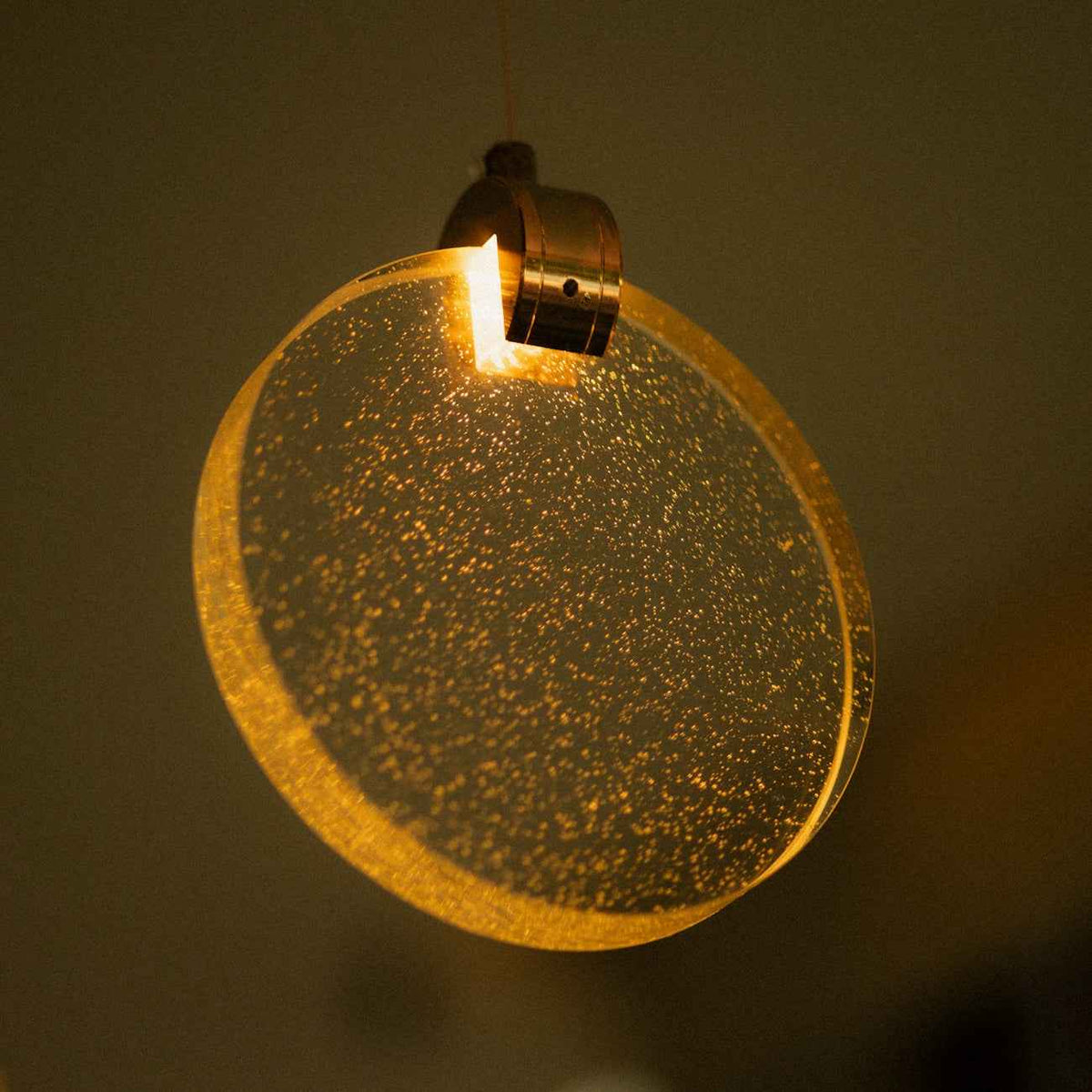 Exploring Stylish Lighting for the Dining Room: Trends in Glass Pendant Lighting