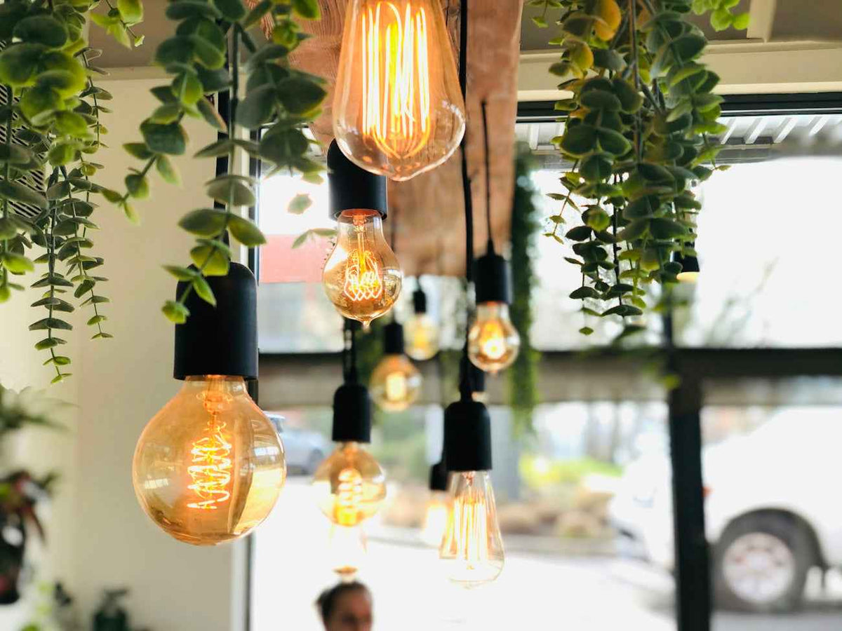 Unveiling Vintage Lighting Decor for Eco-Conscious and Stylish Dining Spaces