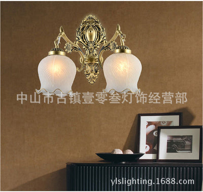 European Petal Wall Lamp – Elegant Gold Single-Head Wall Light for Bedroom, Living Room, and Corridor