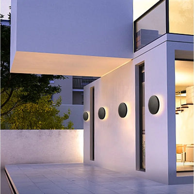 LED Outdoor Wall Light - Waterproof Porch Light with IP65 Rating for Balcony and Outdoor Lighting