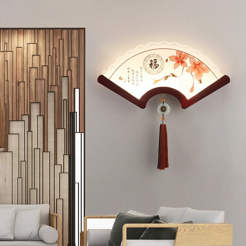 Chinese Fan-shaped Wood Wall Lamp – LED Porch Living Room Decorative Loft Retro Japanese Wall Light for Bedroom Aisle