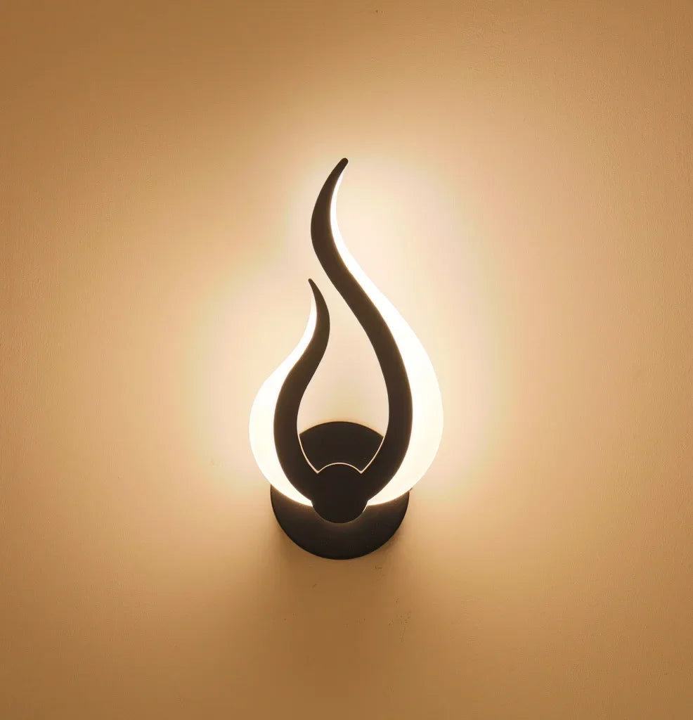 Flame-Shaped LED Wall Sconce: Modern Art for Any Indoor Space