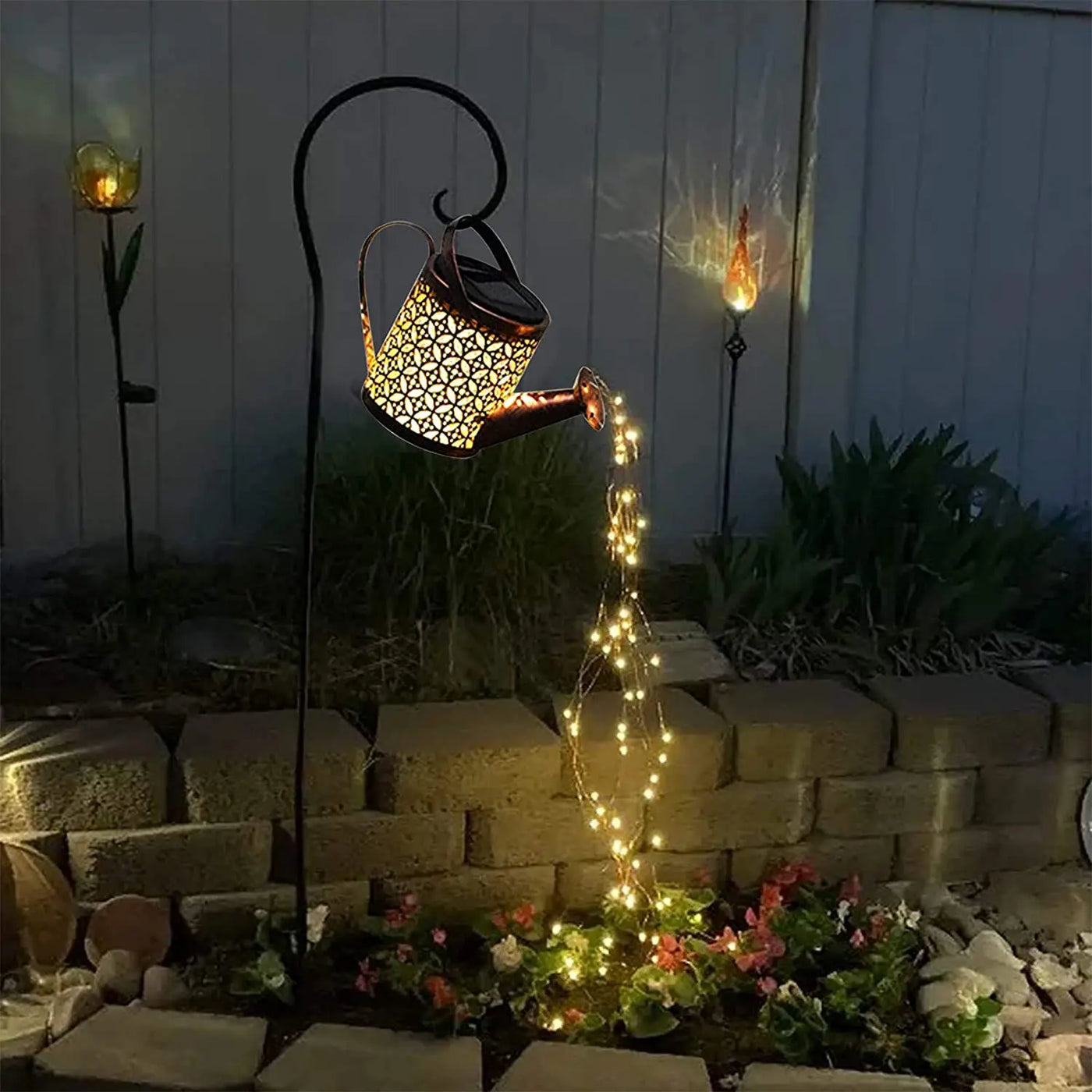 Solar Watering Can Light: Hanging Kettle Lantern, Waterproof Garden Decor Metal Retro Lamp for Outdoor Table, Patio, Lawn
