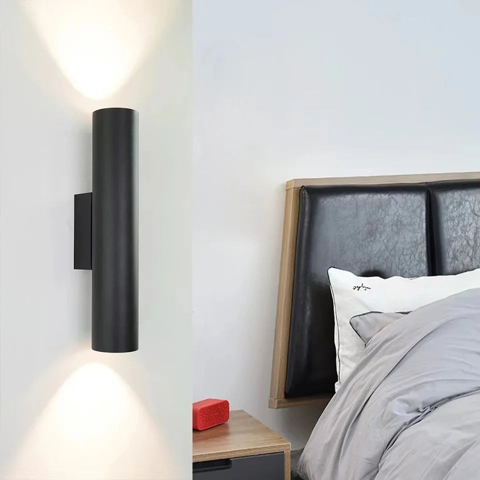 Modern LED Wall Sconce with Up & Down Lighting: Simple Functionality Meets Modern Style