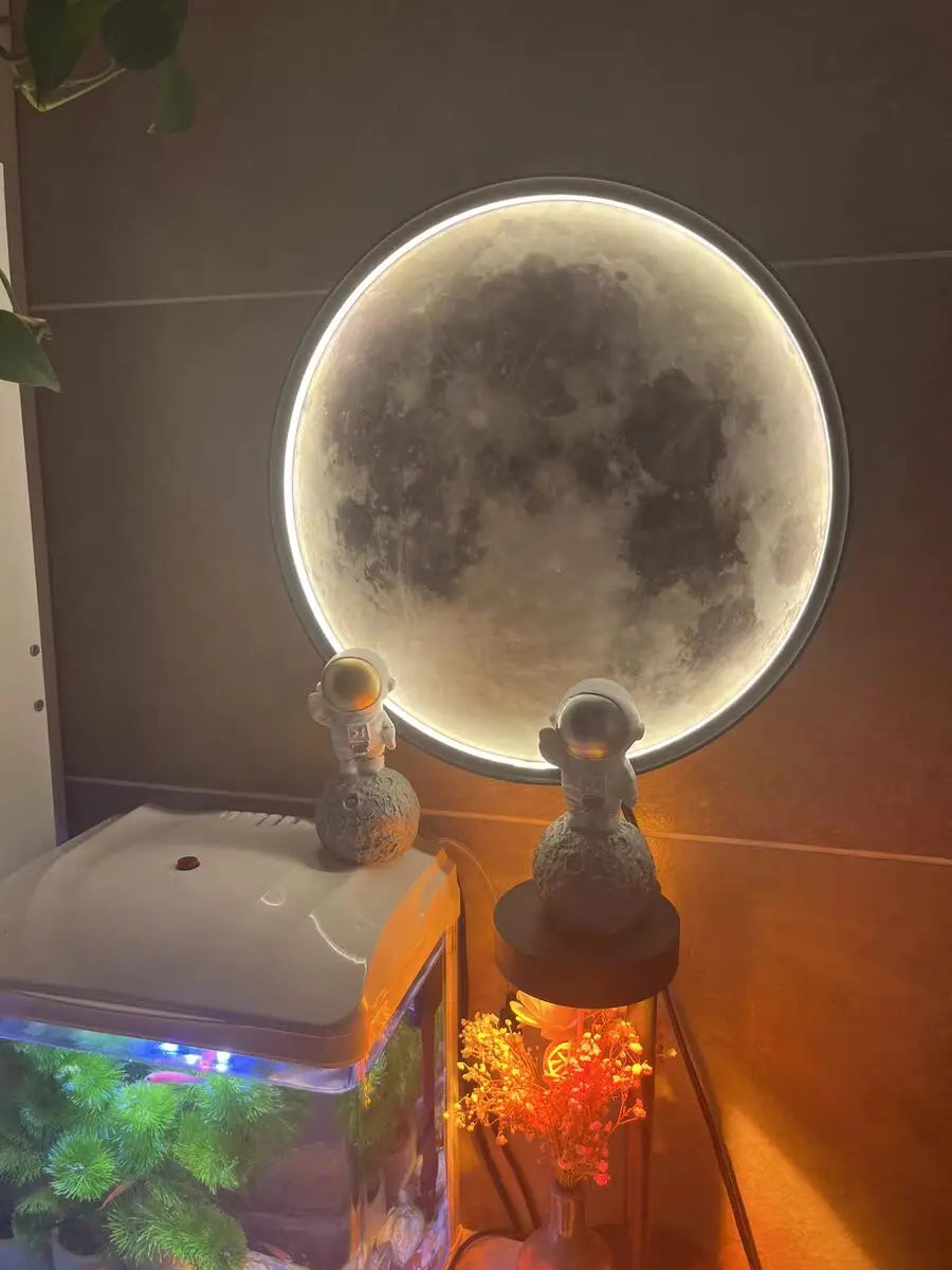 Moon Wall Lamp – Modern Artful Illumination for Your Space