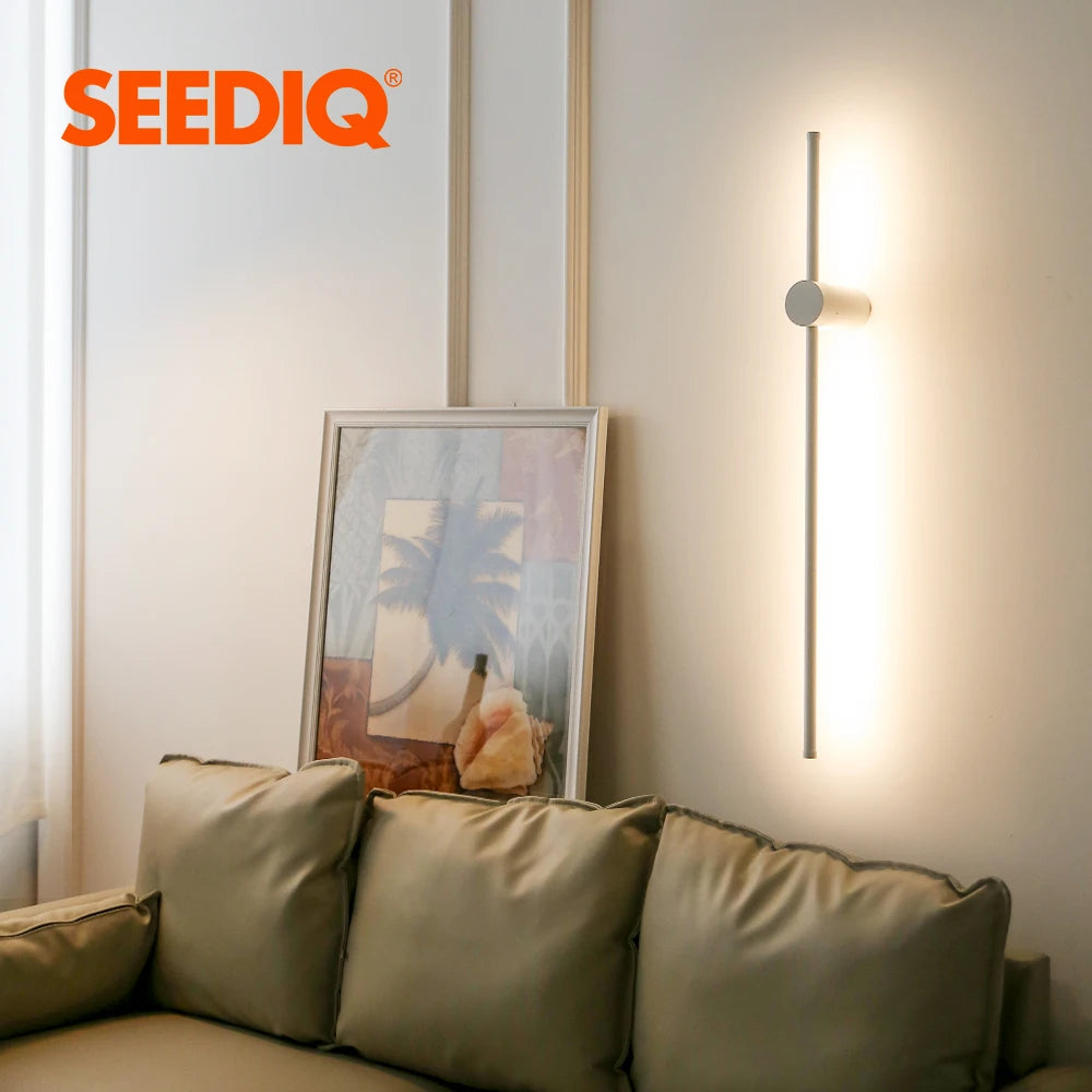 Modern LED Wall Lamp Fixture - Stylish Wall Sconce Light for Indoor Living Spaces