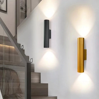 Modern LED Wall Sconce with Up & Down Lighting: Simple Functionality Meets Modern Style