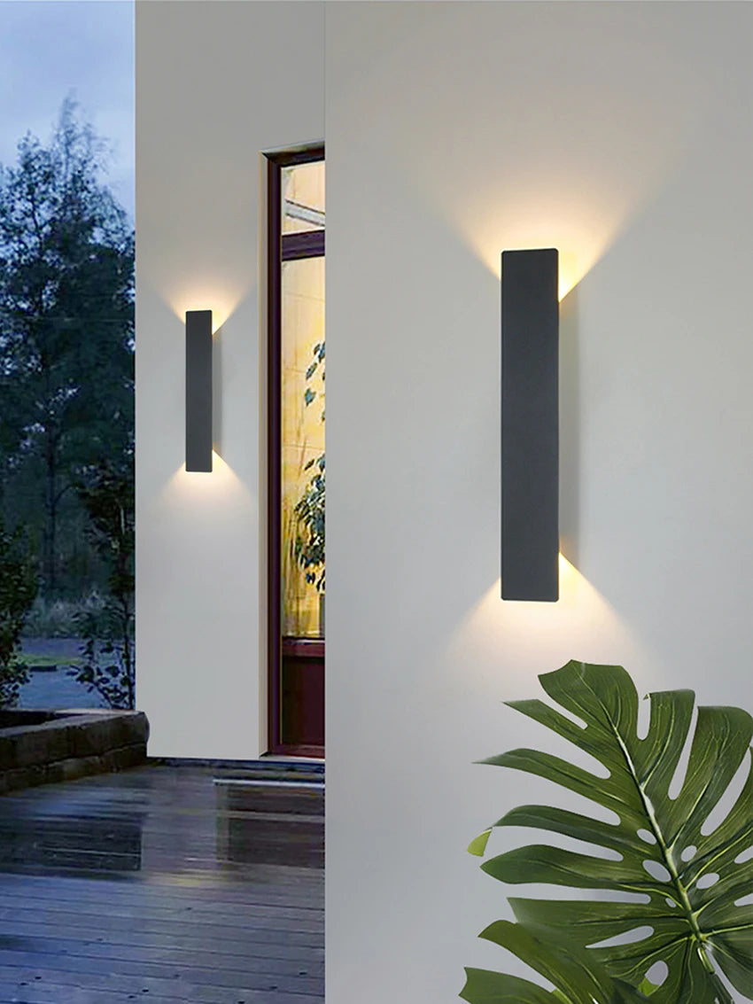 Outdoor Waterproof Wall Lamp – Modern LED Fixture