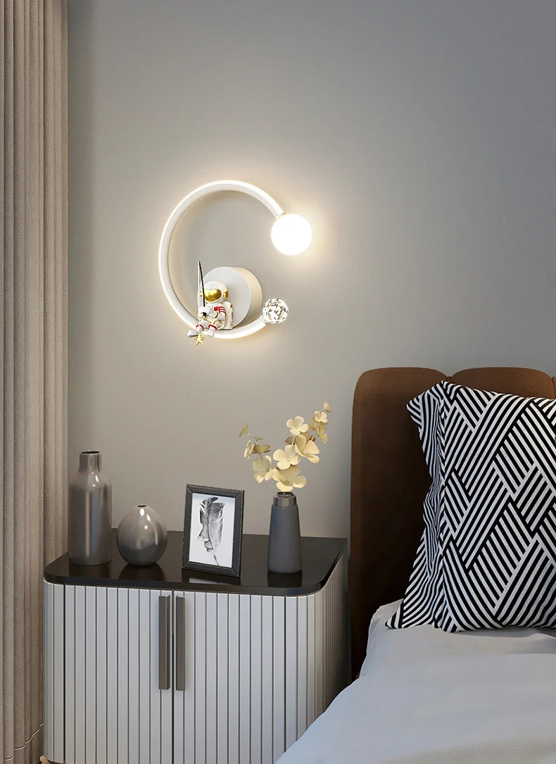 Modern Creative Children's Room Bedside Wall Lamp Astronaut Wall Mount Light for Bedroom, Study