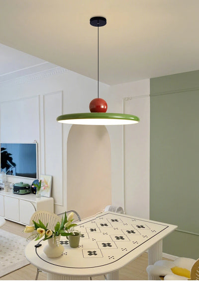 Nordic Cream Wind Flying Saucer Pendant Light – Retro Bauhaus Design for Elegant Spaces