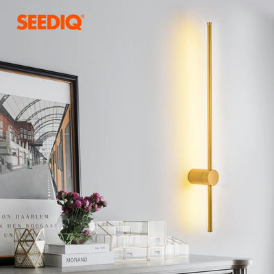 Modern LED Wall Lamp Fixture - Stylish Wall Sconce Light for Indoor Living Spaces