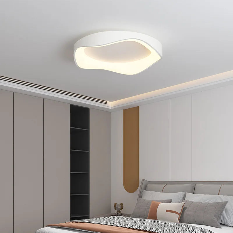 Modern LED Ceiling Lamp - Stylish Indoor Lighting Fixture for Living Room, Dining Room, Bedroom